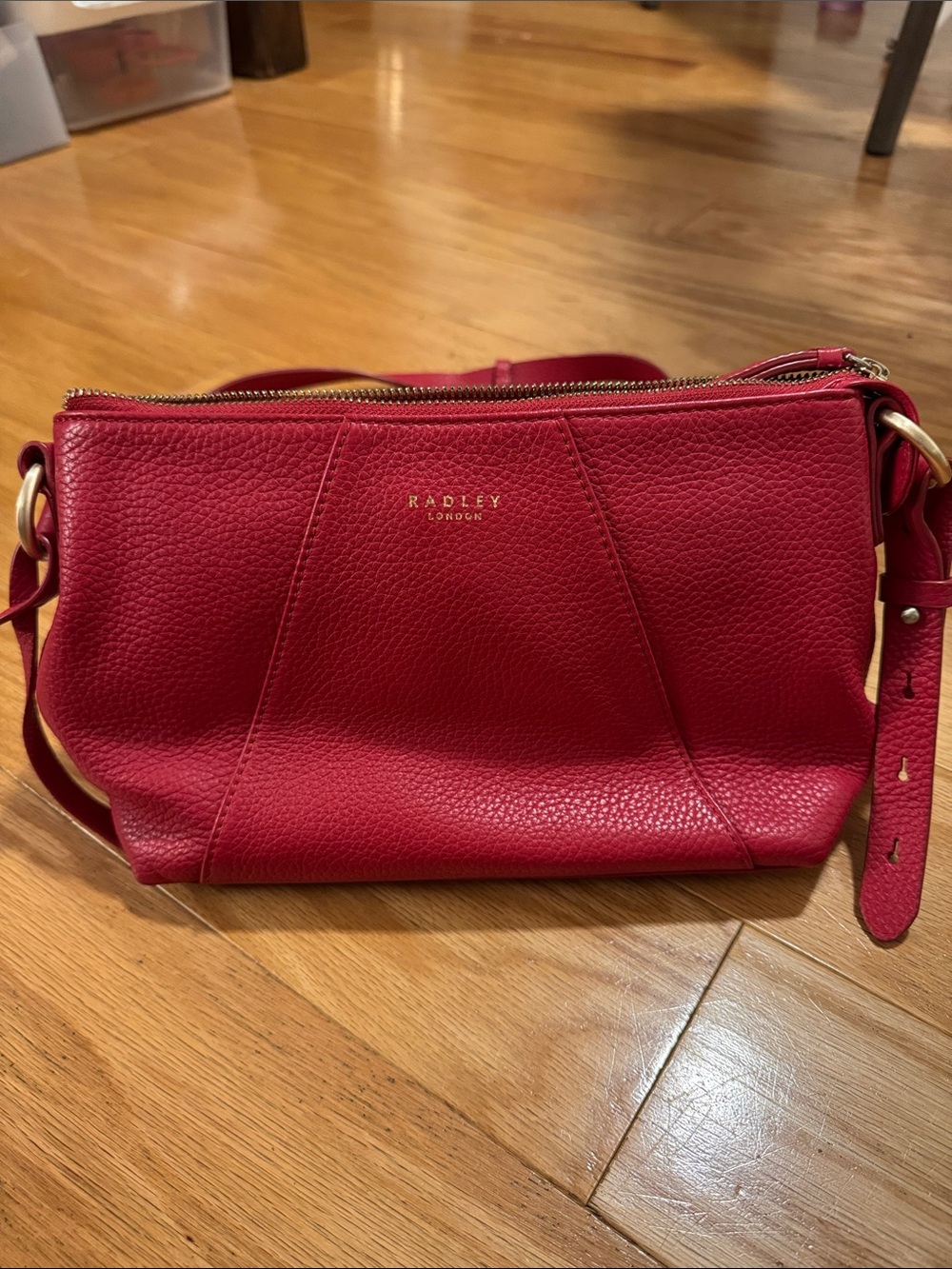RADLEY LONDON Pebbled Red Leather Crossbody with Gold Hardware